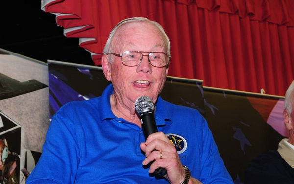 'Legends of Aerospace' arrive at RAF Mildenhall