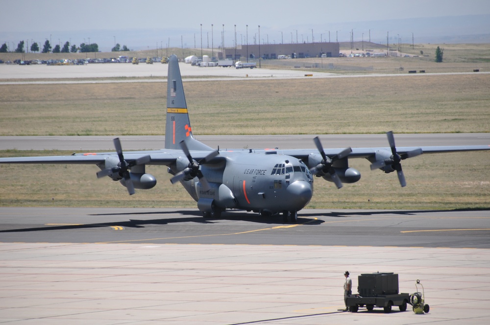 Wyoming Air National Guard MAFFS II arrives in Colorado Springs, Colo.