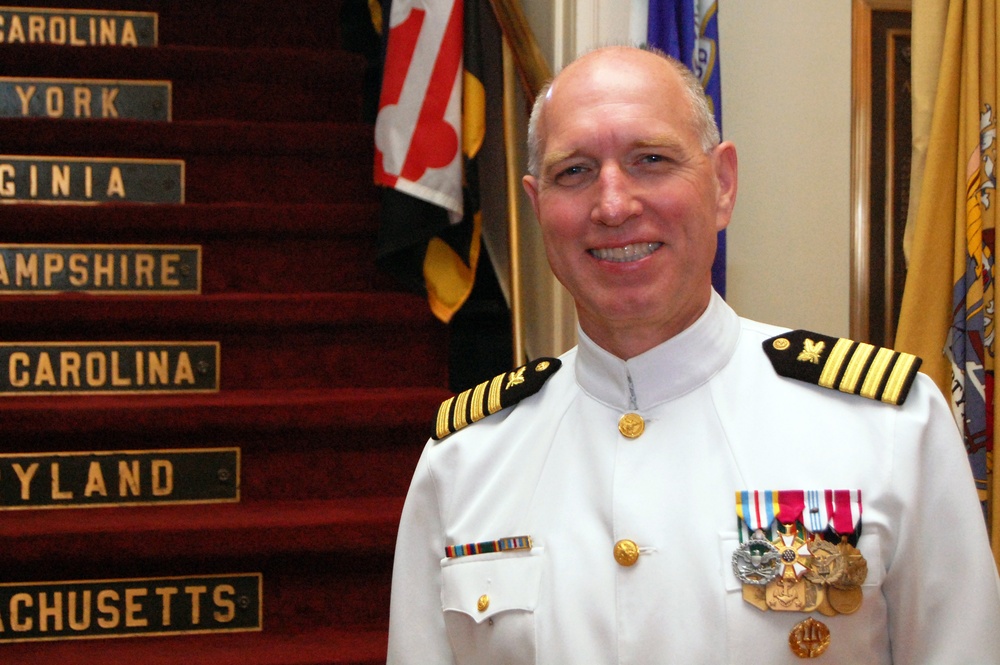 Pendergrass assumes Eastern command