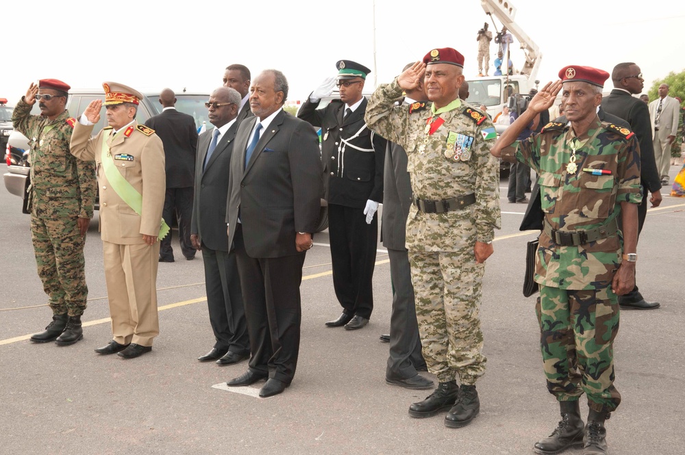 Djiboutians celebrate 35th independence anniversary