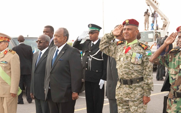 Djiboutians celebrate 35th independence anniversary