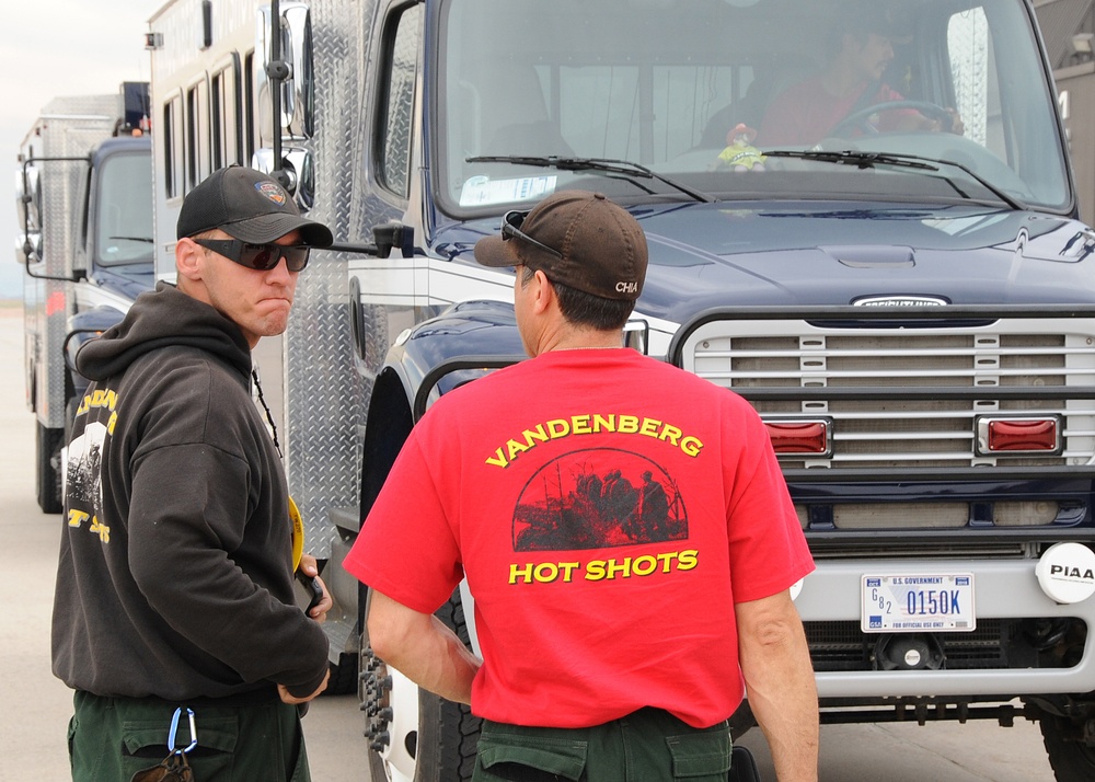 Hot Shots fight Colorado wildfires