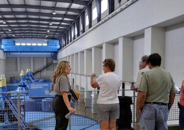 Lake Barkley open house, tours of power plant, lock are well received