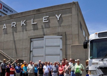 Lake Barkley open house, tours of power plant, lock are well received
