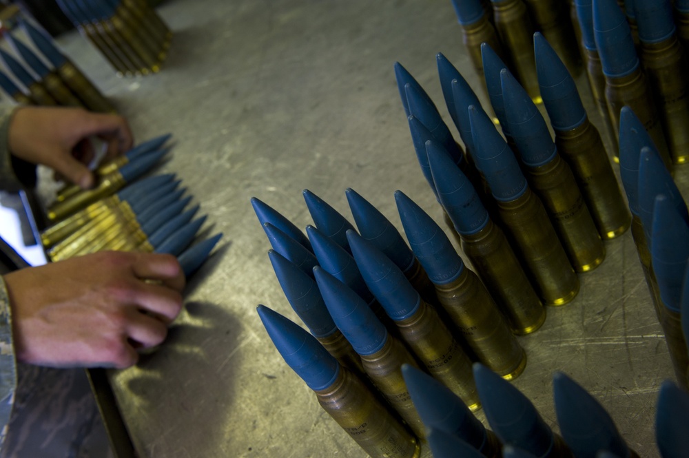 Ammo: unloading 20 mm rounds