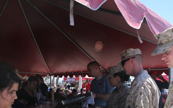 VFW hosts steak barbecue for service members