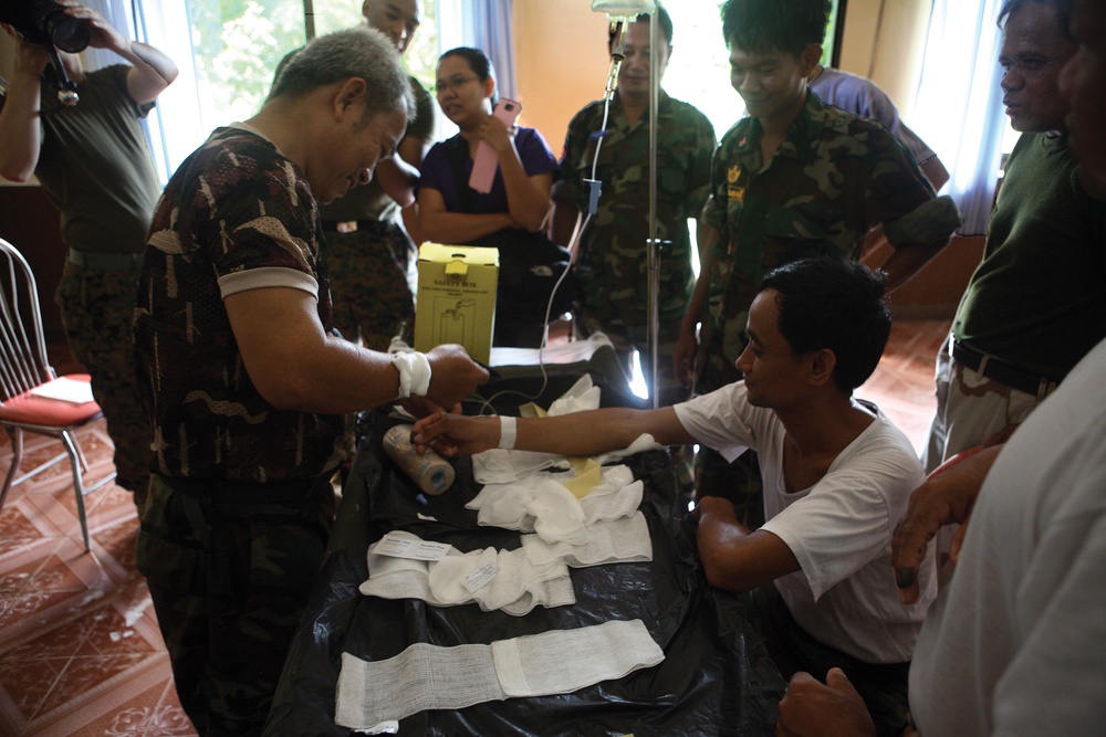 Cambodia Medical Exercise 2012 concludes