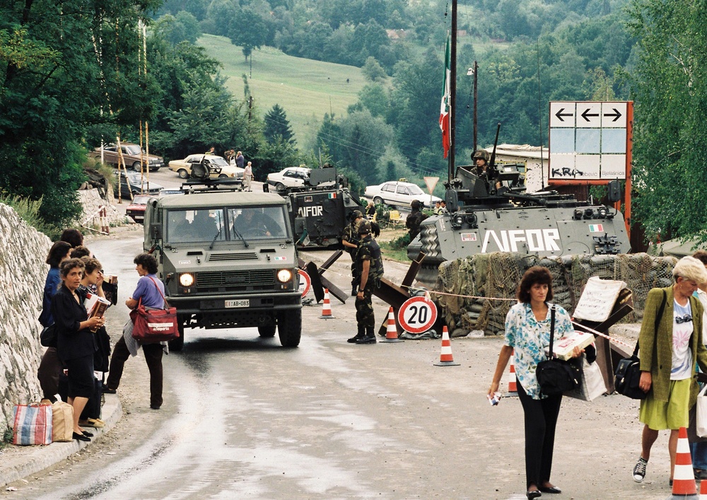 IFOR Press Tour in Tuzla/Sarajevo/Zagreb