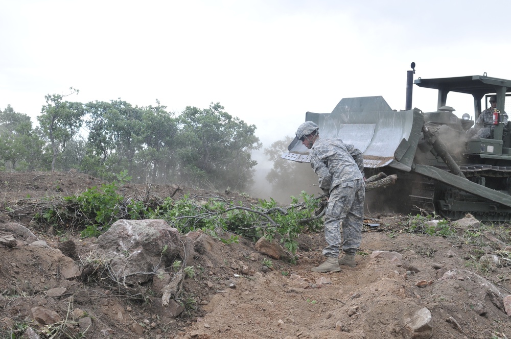 Fort Carson engineers, fire fighters support Waldo Canyon Fire containment