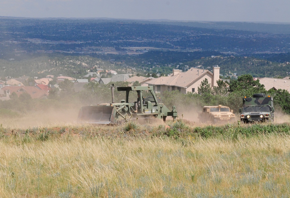 Fort Carson engineers, fire fighters support Waldo Canyon Fire containment