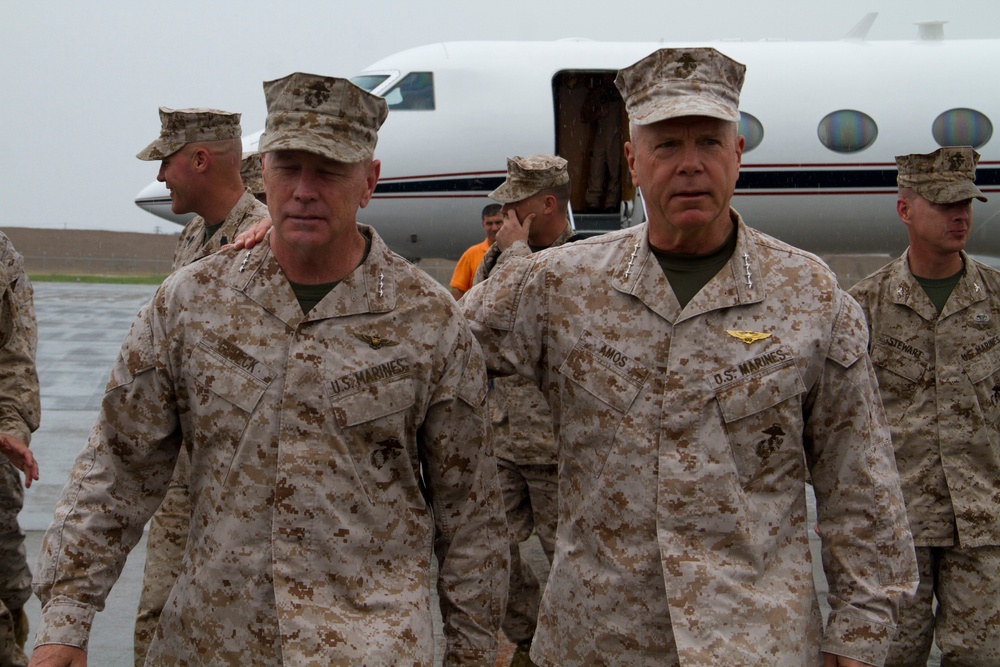 Commandant of the Marine Corps visit to Marine Corps Air Station Iwakuni