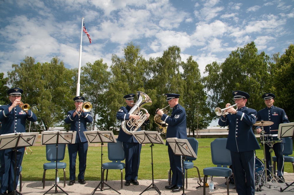 52nd Signal Battalion change of command