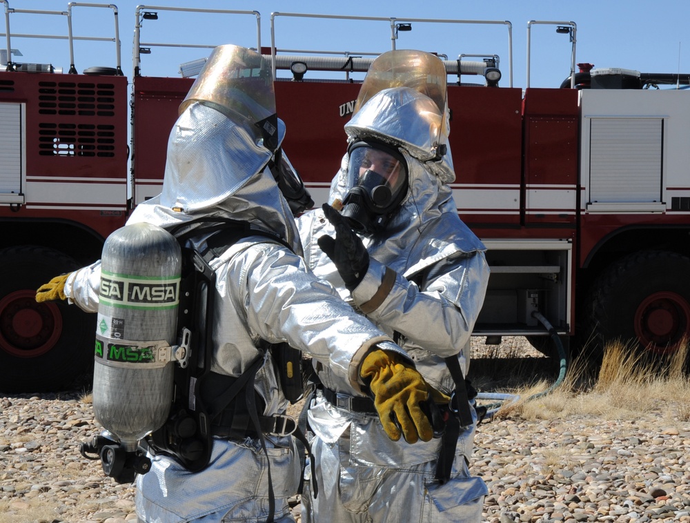 Cannon behind the scenes: fighting wild flames