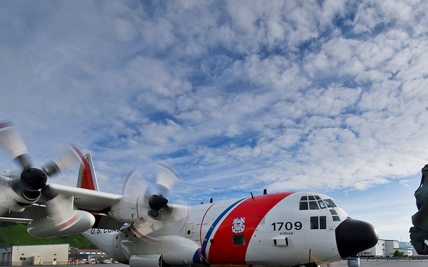 US Coast Guardsmen prepare for Arctic Shield deployment