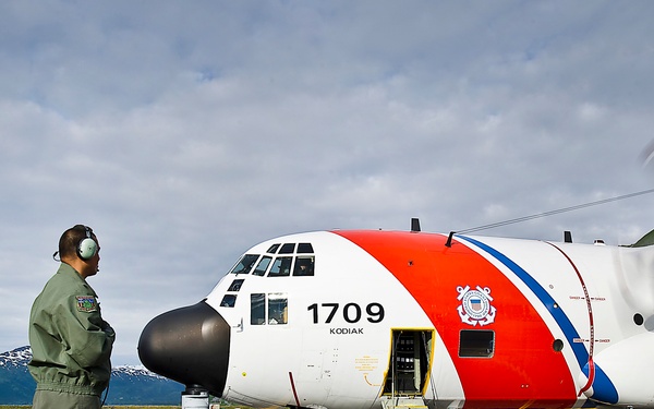 US Coast Guardsmen prepare for Arctic Shield deployment