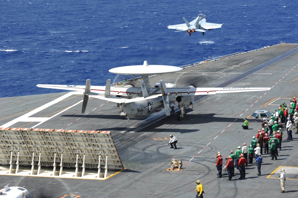 USS Nimitz conducts carrier qualifications