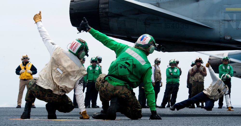 USS John C. Stennis flight deck operations