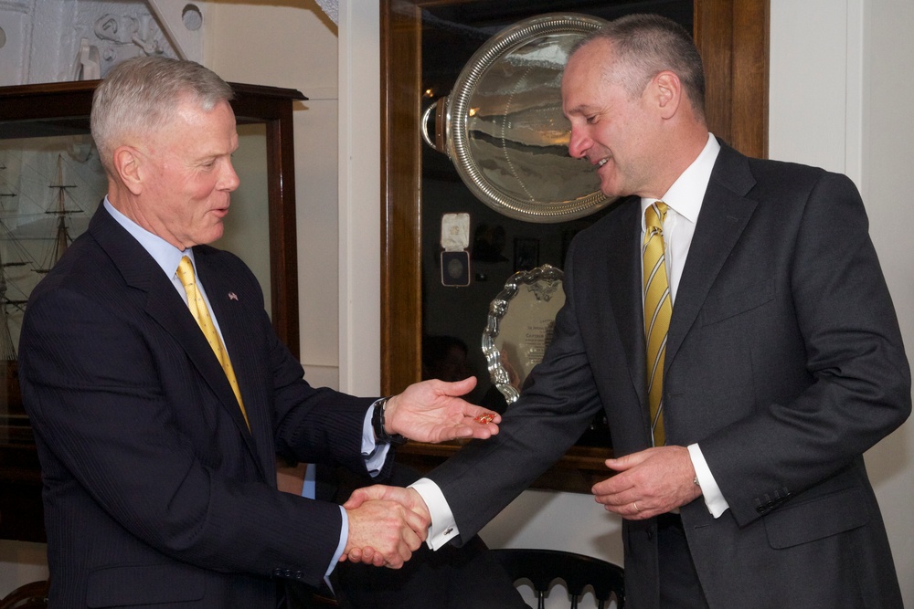 Commandant of the Marine Corps visits London