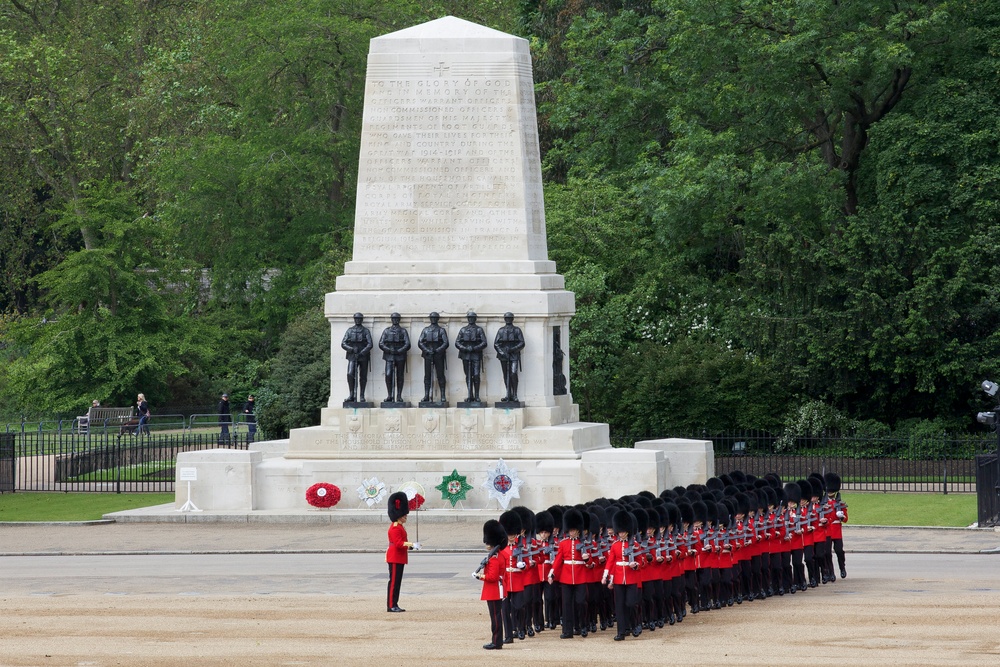 Commandant of the Marine Corps visits London