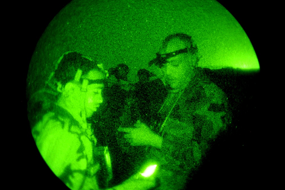 Training Djiboutian army soldiers