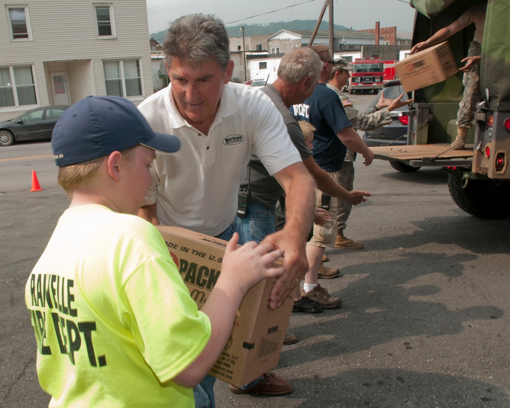 Army National Guard deivers water to Greenbrier County