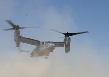 Advisor for tribal affairs to Afghan President Karzai visits FOB Jackson