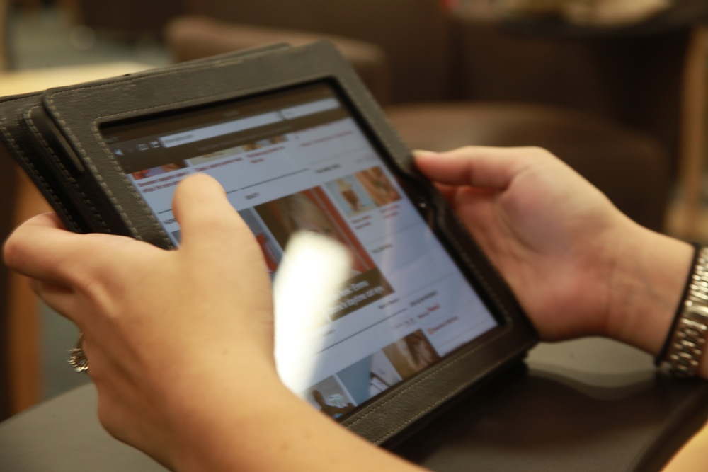 Cherry Point library makes first major push to iPad use