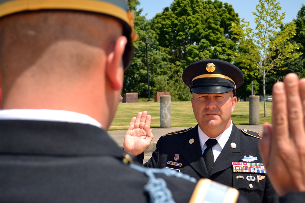Son extends Oregon National Guard state command sergeant major