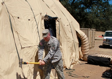 35F Intelligence Analyst, 55th Sustainment Brigade sets up Camp