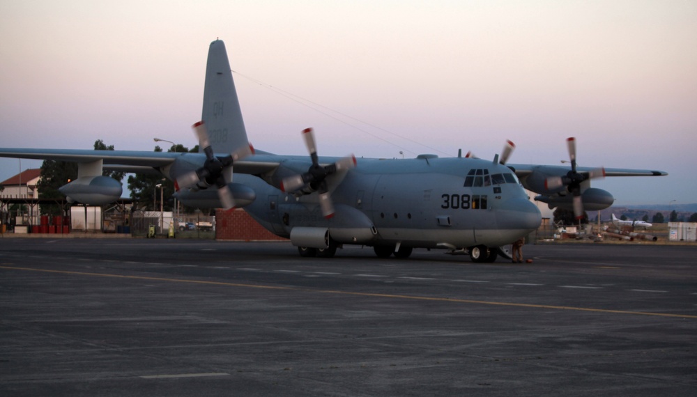 Air Combat Element Marines Join Special-Purpose Marine Air-Ground Task Force-12.2 for airlift support on the African continent