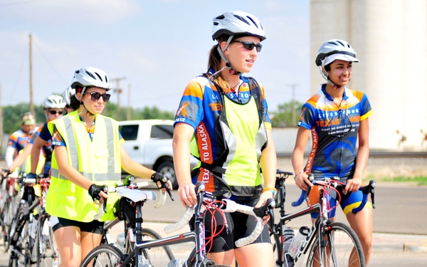 Texas 4000: Riders with cause