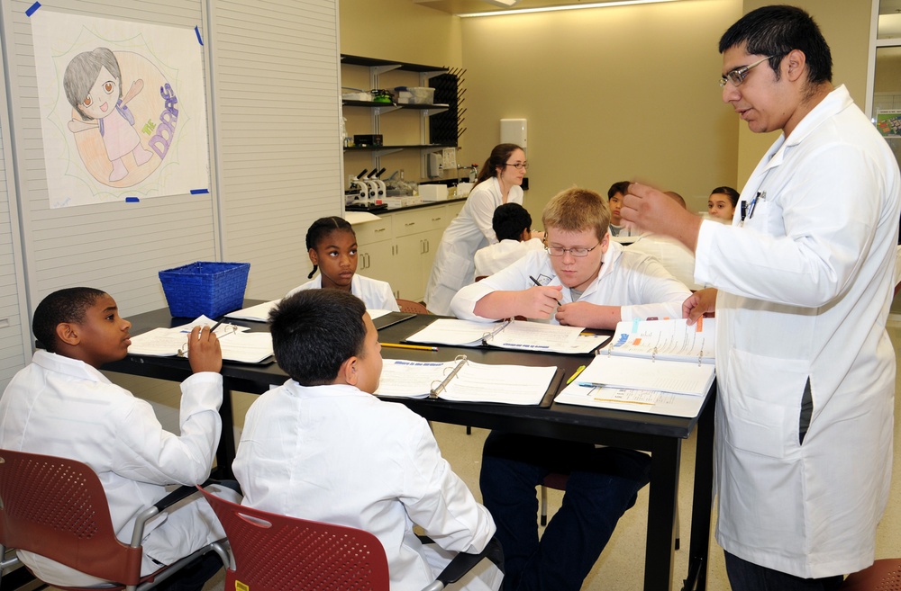 US Army Institute of Surgical Research hosts mathematics, science camp