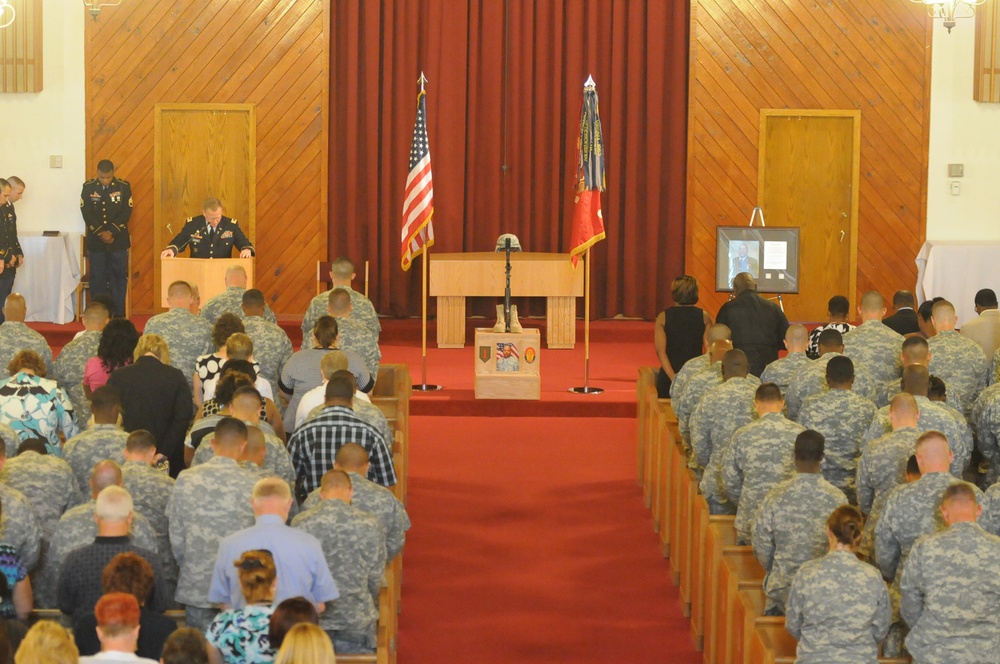 Memorial held for distinguished Fort Knox Soldier, Officer Candidate