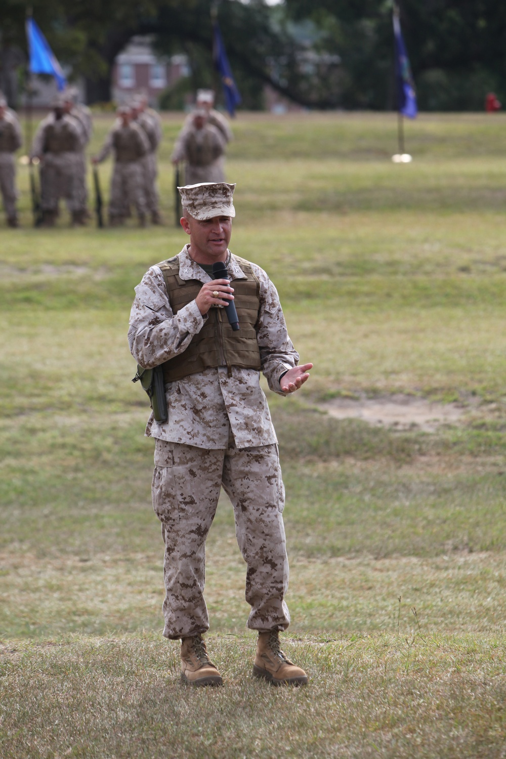 Combat Logistics Regiment 2 welcomes new commanding officer