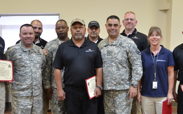 Brig. Gen. Lee visits Exercise Control Cell at Fort Hunter Liggett