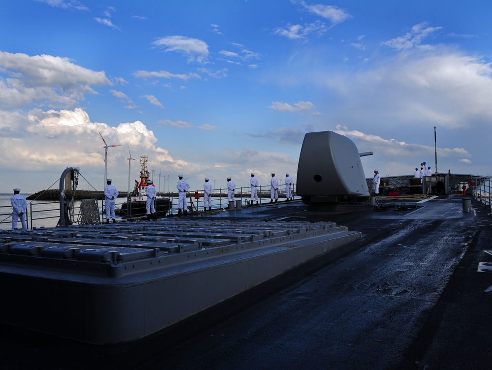 USS Normandy arrives in Belgium