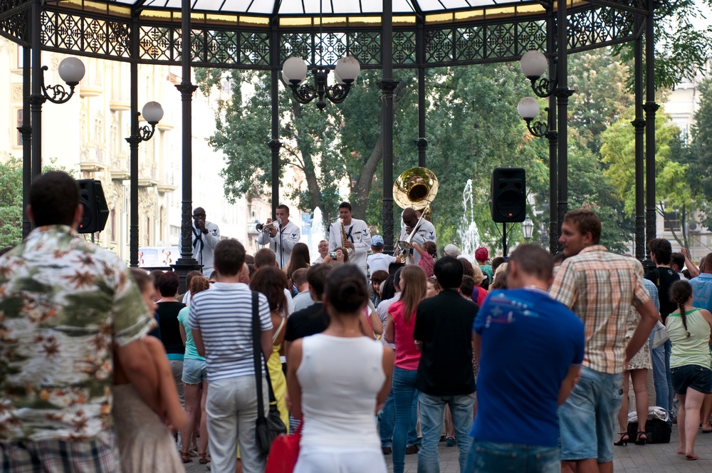 US Naval Forces Europe brass band performs in Ukraine