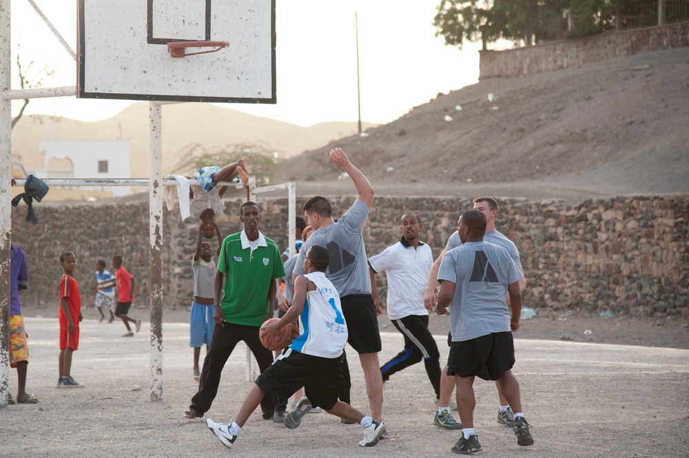 Basketball unites Djiboutian, US people
