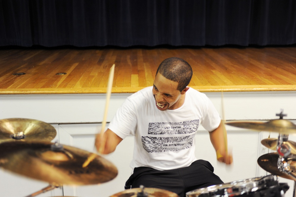 Community center gives JBLE place to jam