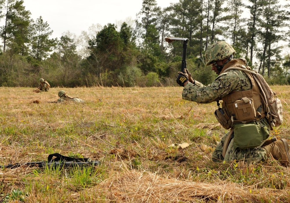 NMCB 74 conducts field training and certification exercise