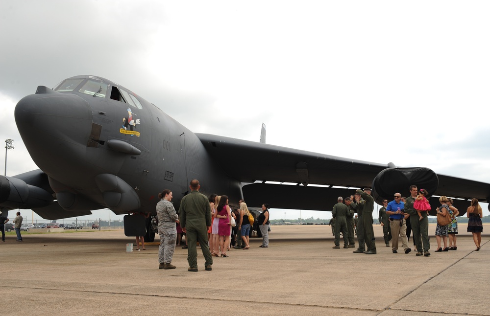 B-52H student aviators