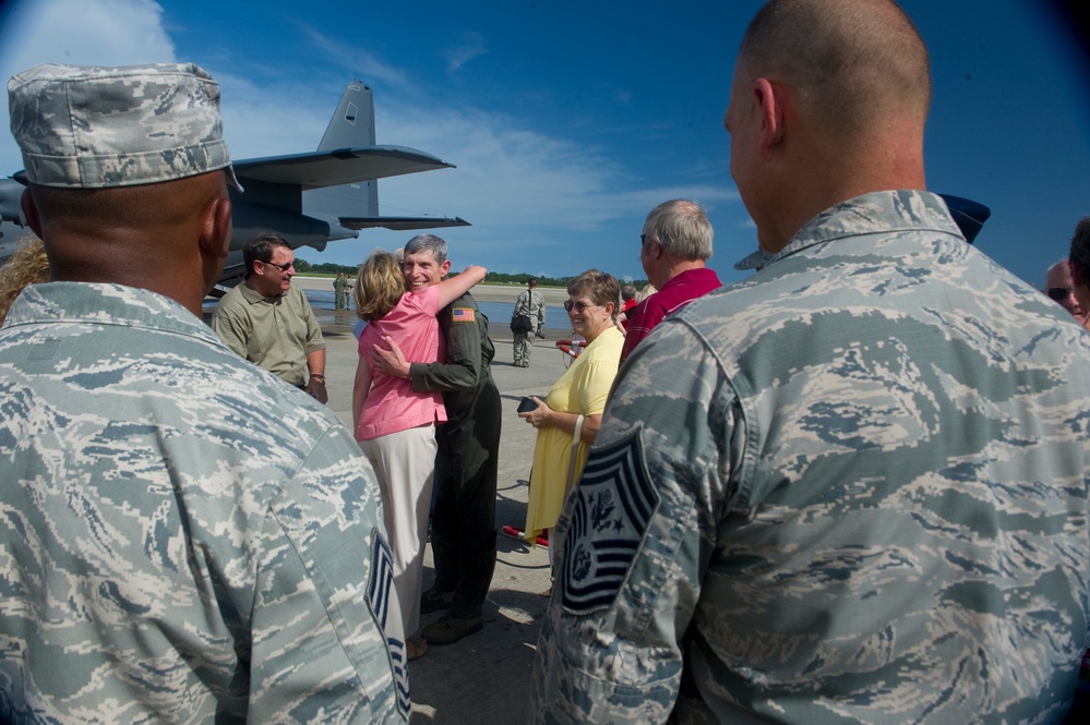 SAF, Gen. Schwartz's final flight