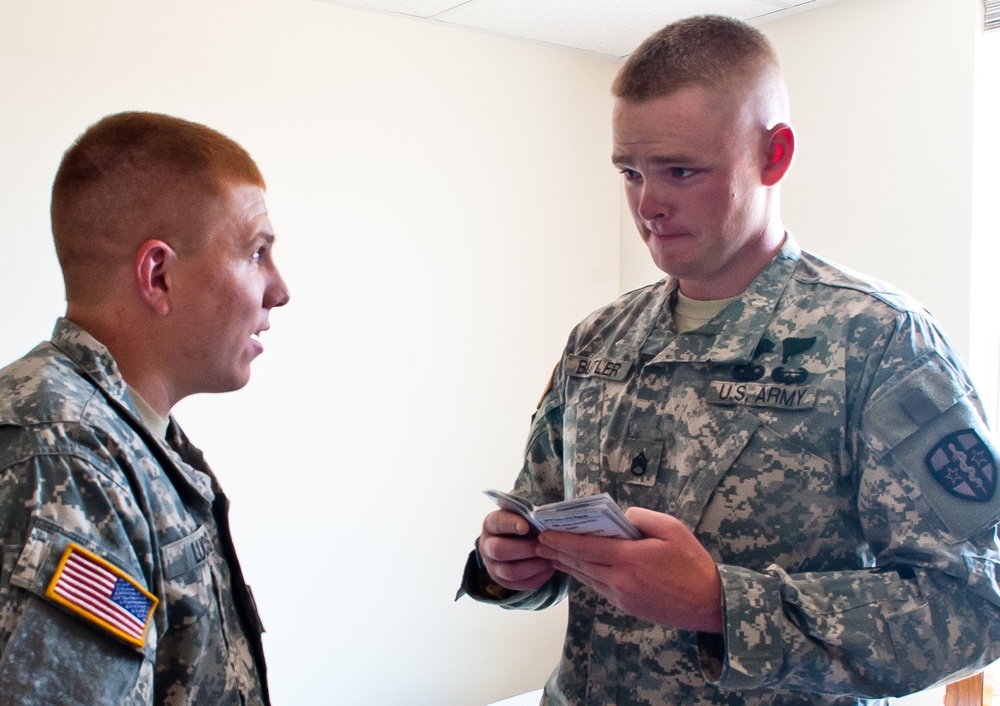 2012 US Army Reserve Best Warrior Competition: 2009 Army Reserve Non-commissioned Officer of the Year pays it forward