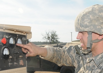 Getting the hook-up, Commo soldiers run the show