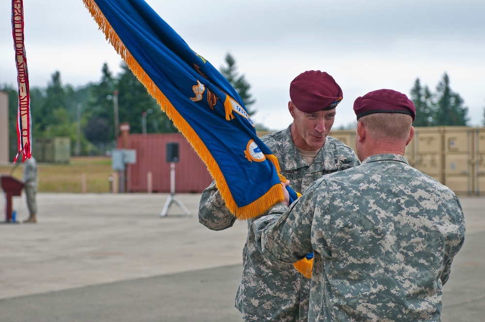 4-160th SOAR changes leaders during bittersweet ceremony