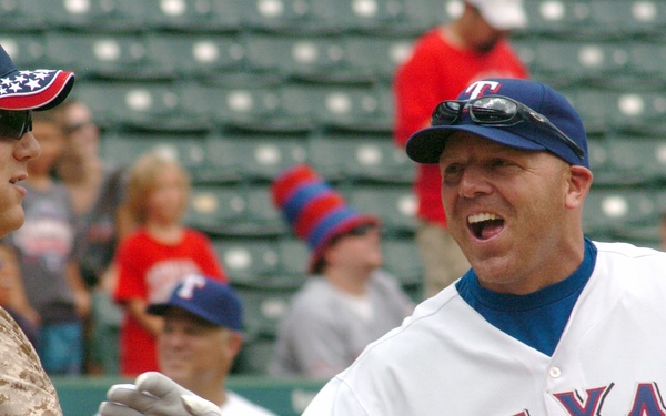 Texas Rangers treat wounded warriors to ‘home plate’ dream come true