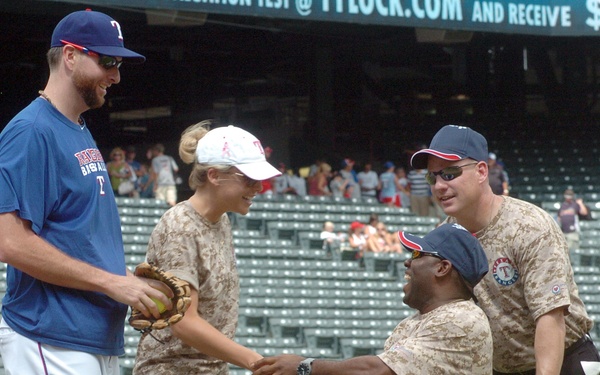 Texas Rangers treat wounded warriors to ‘home plate’ dream come true