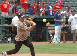 Texas Rangers treat wounded warriors to ‘home plate’ dream come true