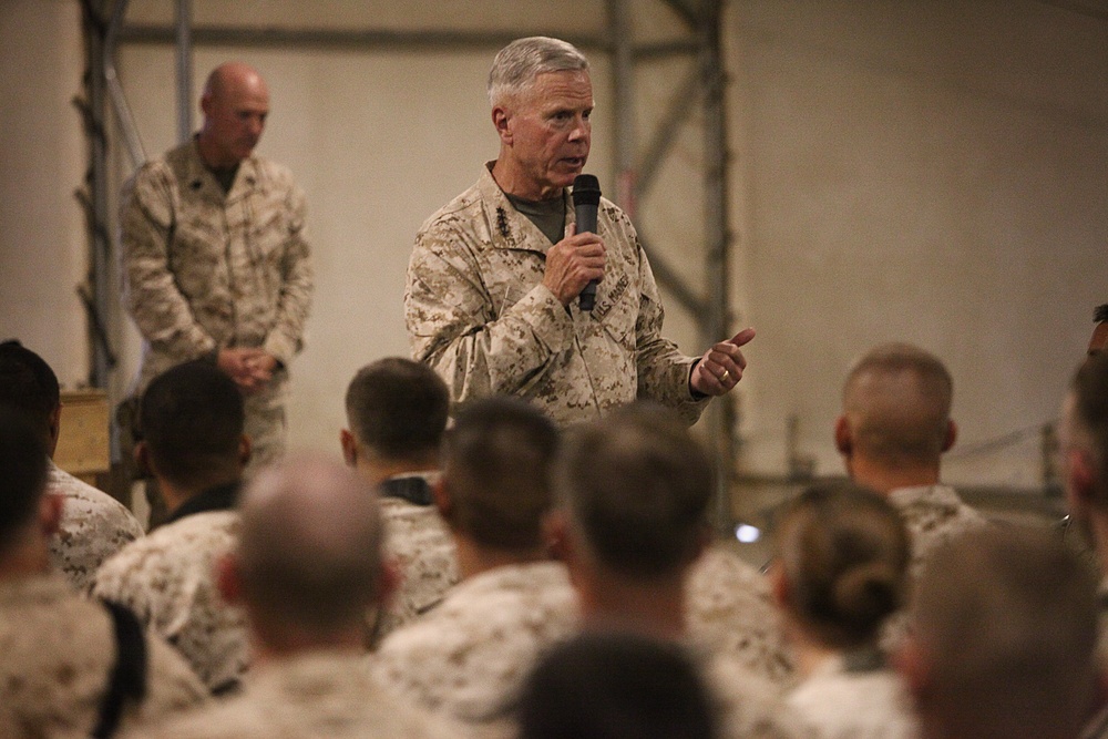 Commandant and Sergeant Major of the Marine Corps visit Camp Leatherneck