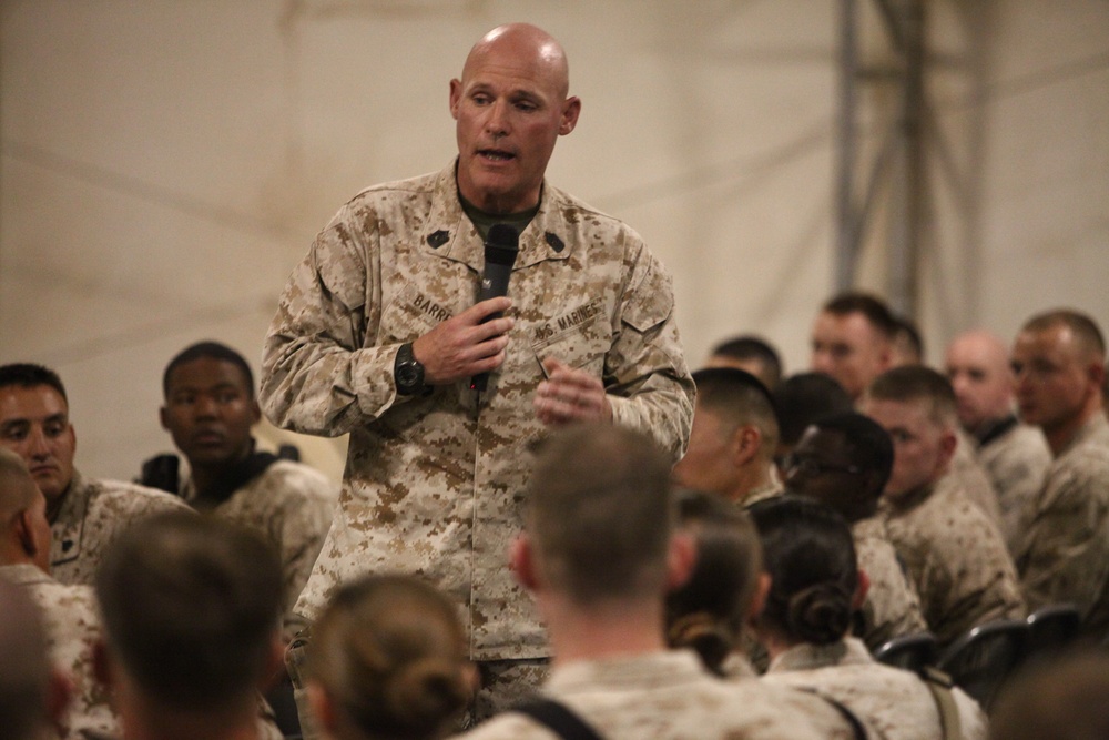 Commandant and Sergeant Major of the Marine Corps visit Camp Leatherneck